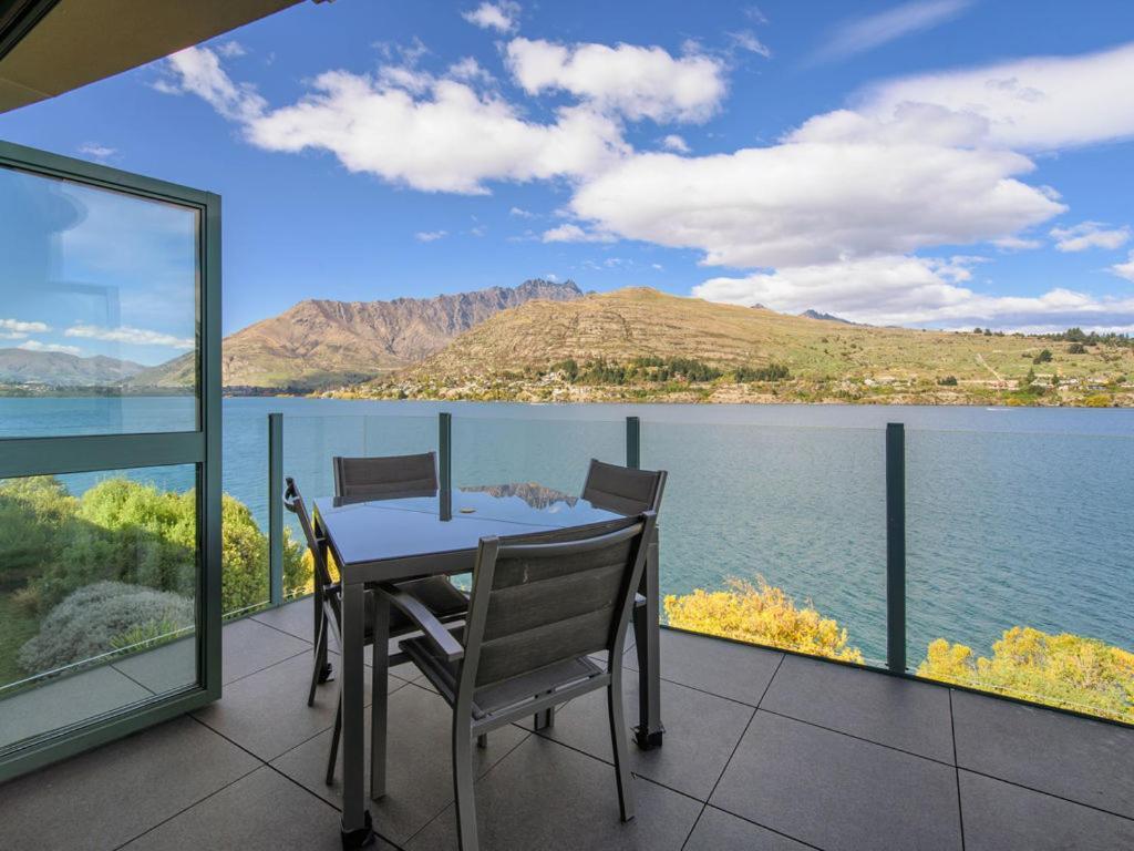 Lakefront Living At Remarkables Retreat - Unit 4 Queenstown Exterior photo