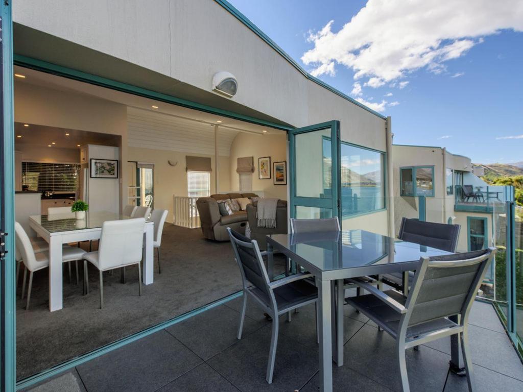 Lakefront Living At Remarkables Retreat - Unit 4 Queenstown Exterior photo